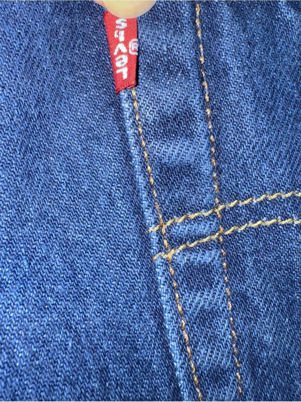 Levi’s 501 Original Button Fly Dark Wash Straight Leg Jeans Men’s 38x30